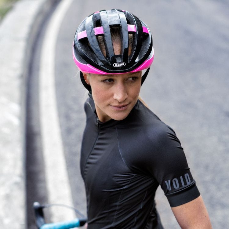 abus viantor bicycle helmet