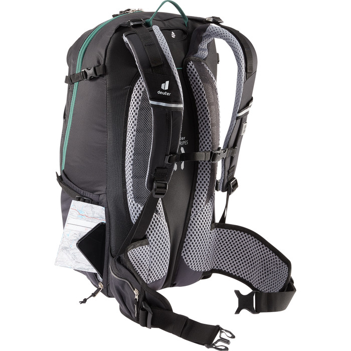 deuter hike 30