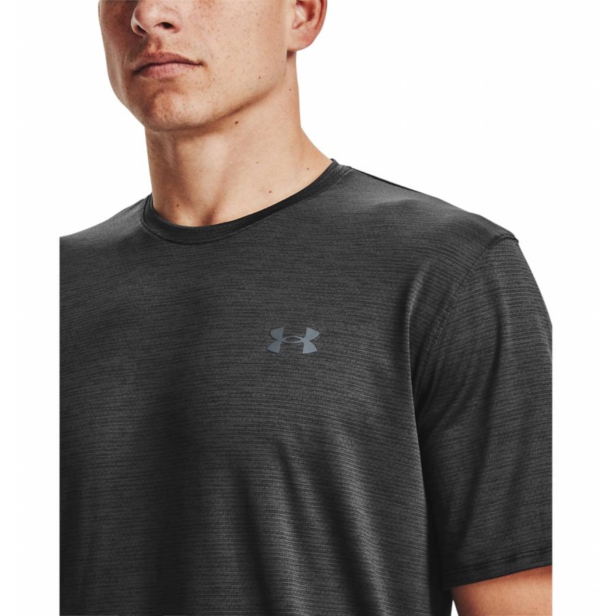 under armour vented shirt