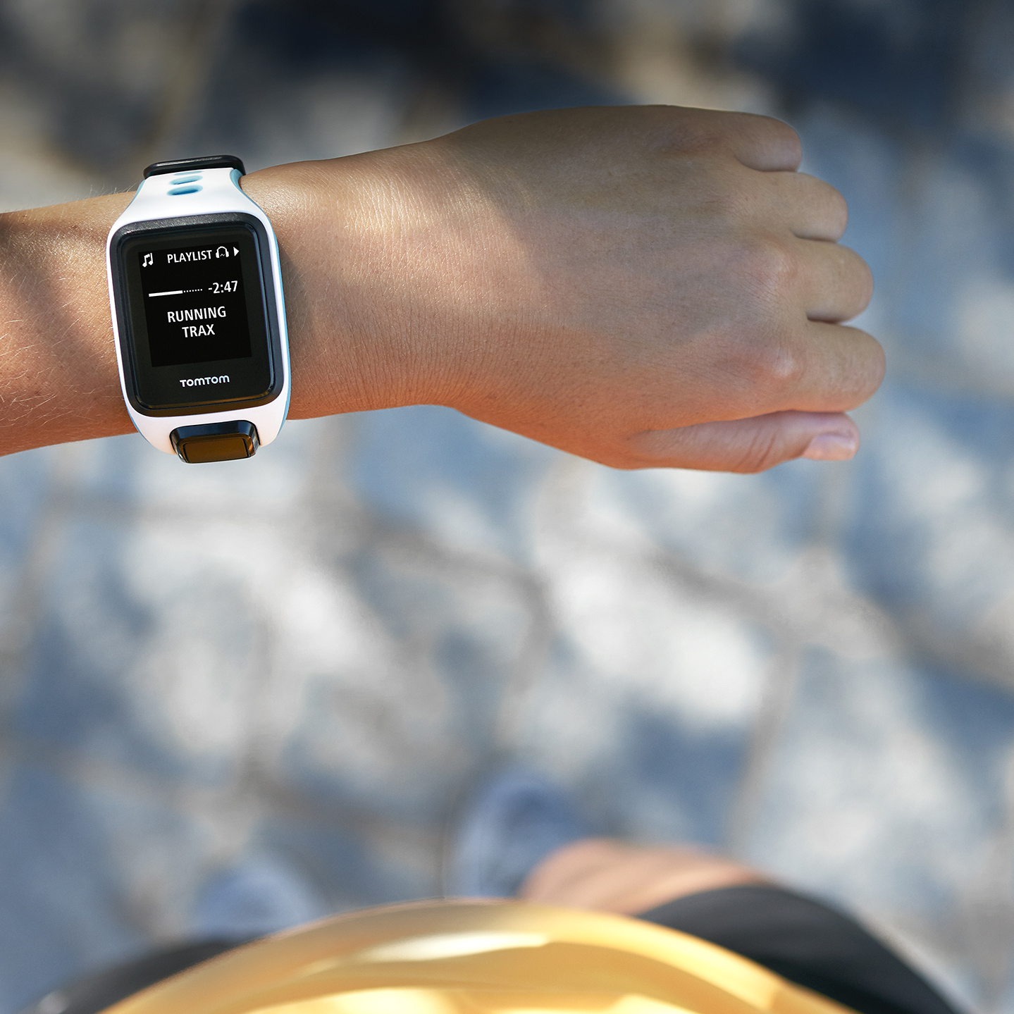 tomtom runner cardio music