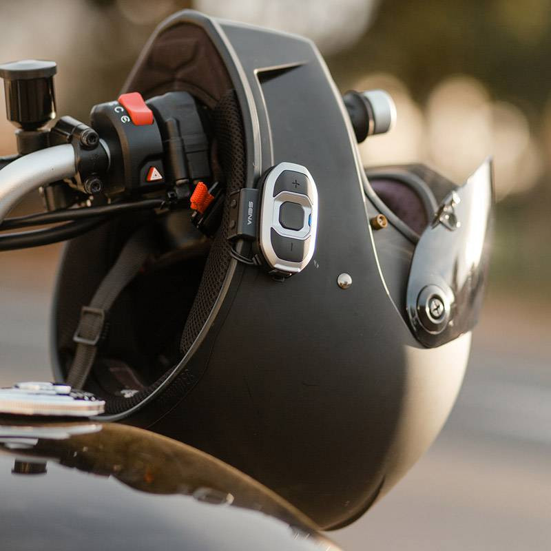 Bluetooth Intercom SENA SF4 (1.2 km Range) - inSPORTline