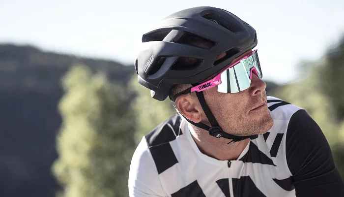 Sports Glasses, Goggles and Sunglasses W-TEC