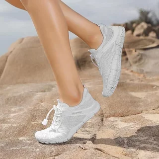 Water shoes inSPORTline Soltano - White