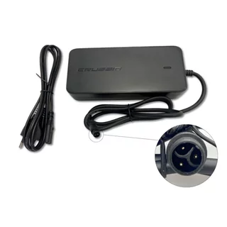 Charger Crussis 4A II