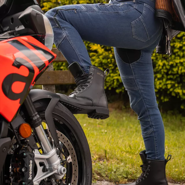 Motorcycle Boots W-TEC Benga - Black