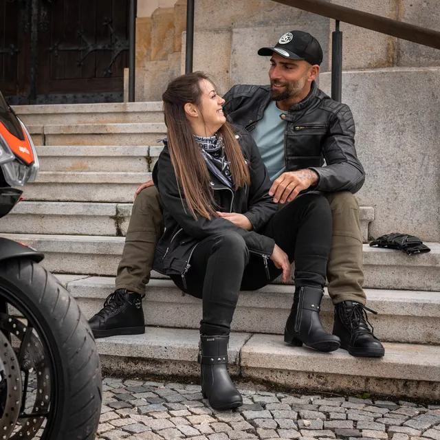 Motorcycle Shoes W-TEC Ravito - Black