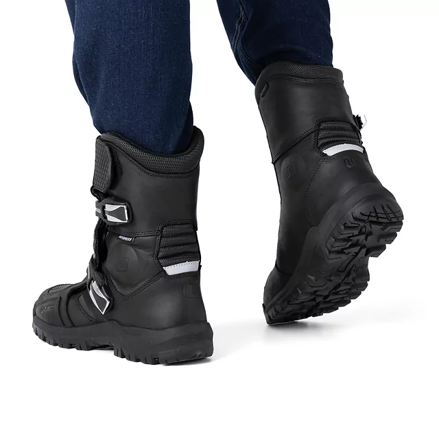 Motorcycle Boots W-TEC Lougamax CE - Black