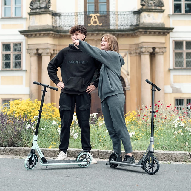 Scooter inSPORTline Wayotan