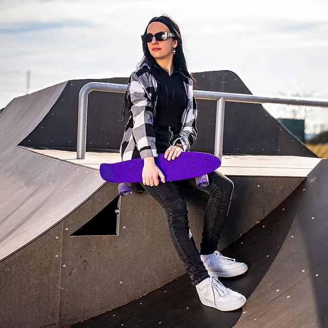 Penny Board w/ Light-Up Wheels WORKER Aspy C2 22”