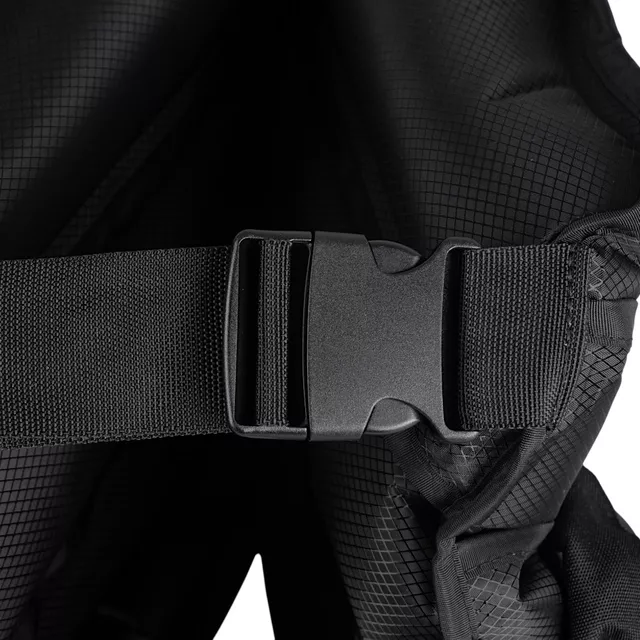 Compression Massage Shorts inSPORTline Complift