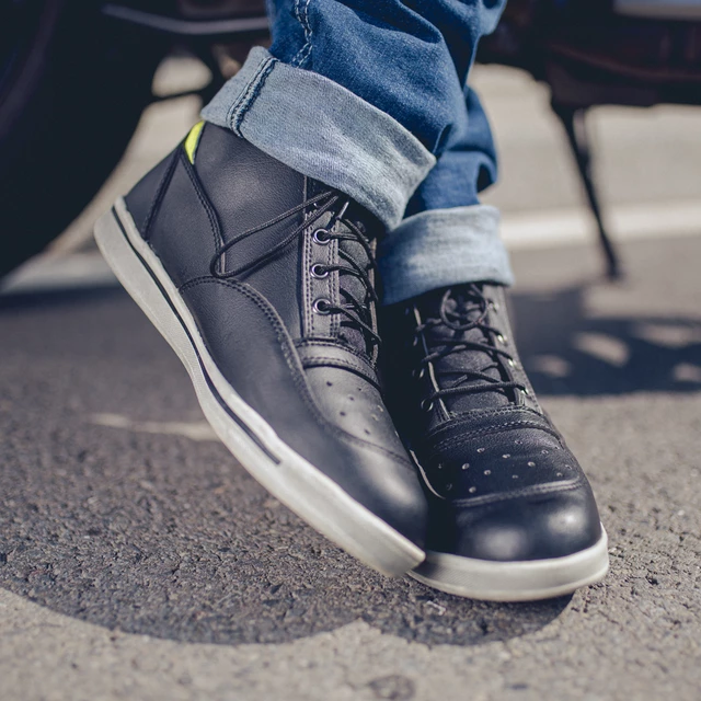Motorcycle Shoes W-TEC Culabus - Black-Grey