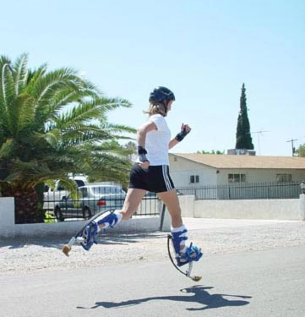 WORKER Jumping Kid - Jumping Stilts