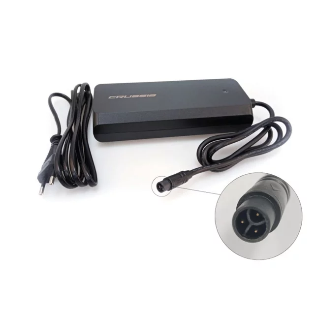 Charger Crussis 4A