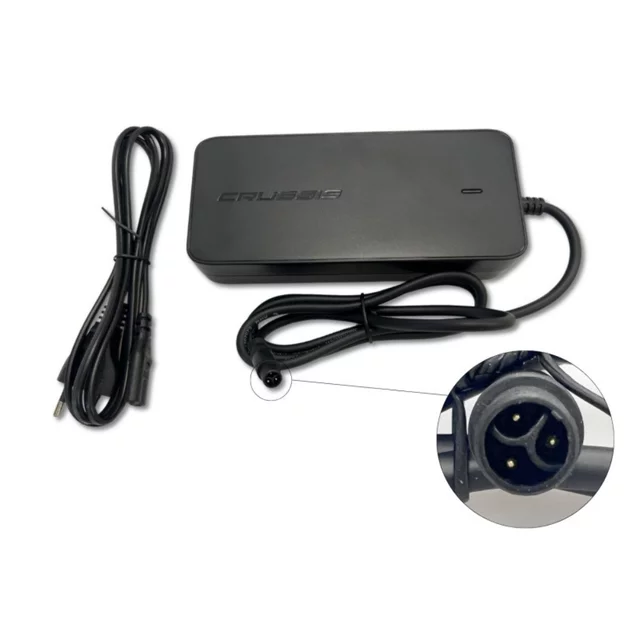 Charger Crussis 4A II